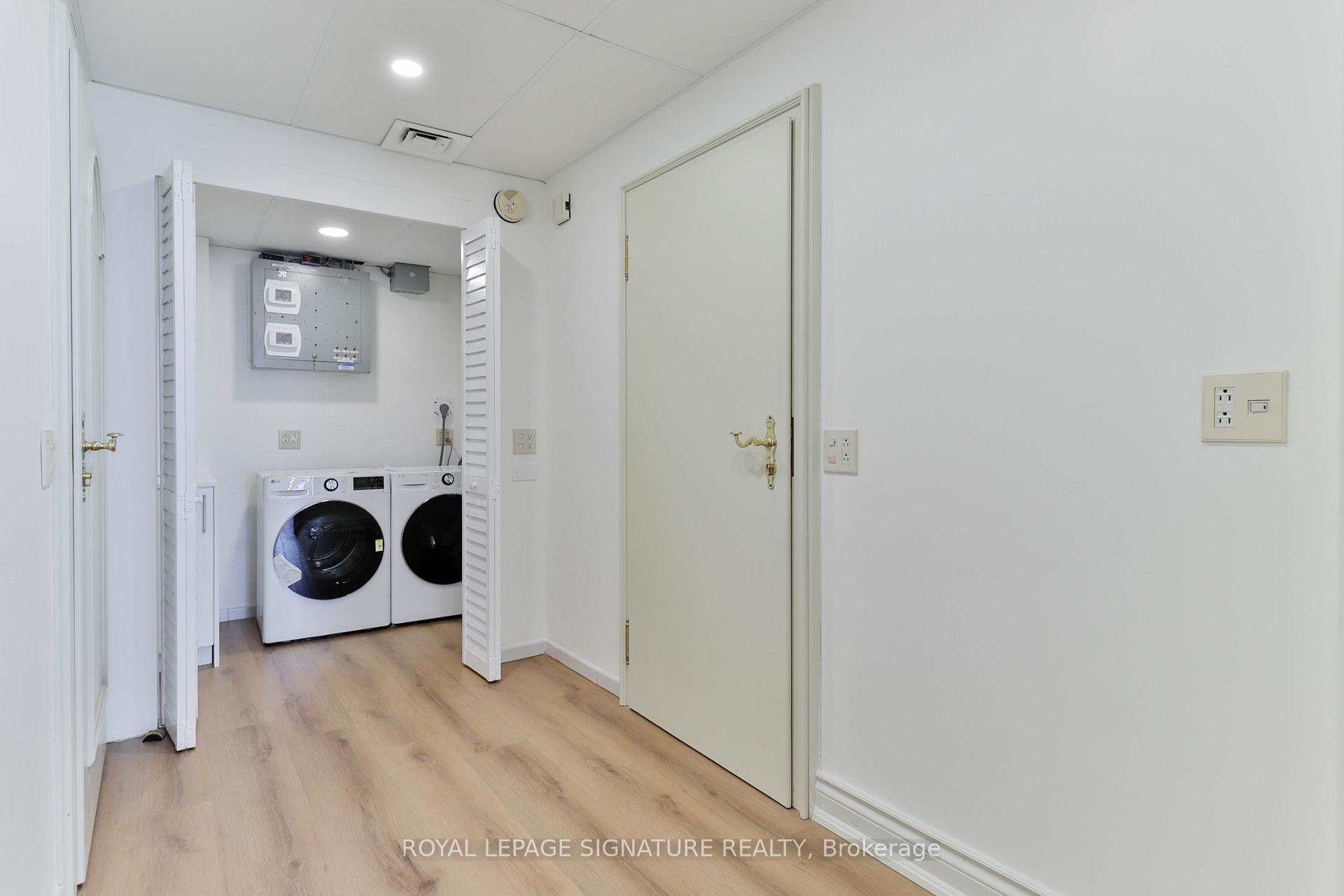 Photo 35 of Unit PH10, 55 Harbour Square, Toronto, Waterfront Communities — HOMEH