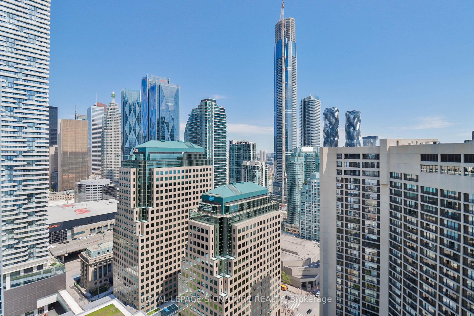 Photo 38 of Unit PH10, 55 Harbour Square, Toronto, Waterfront Communities — HOMEH