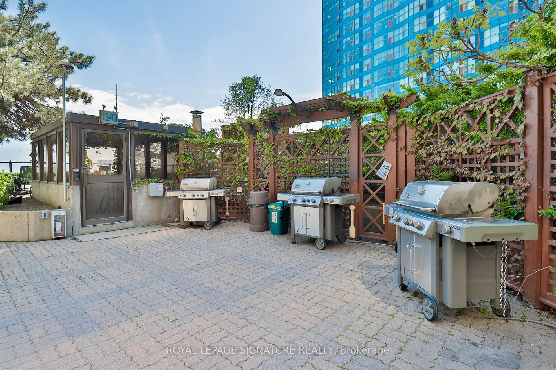 Photo 40 of Unit PH10, 55 Harbour Square, Toronto, Waterfront Communities — HOMEH