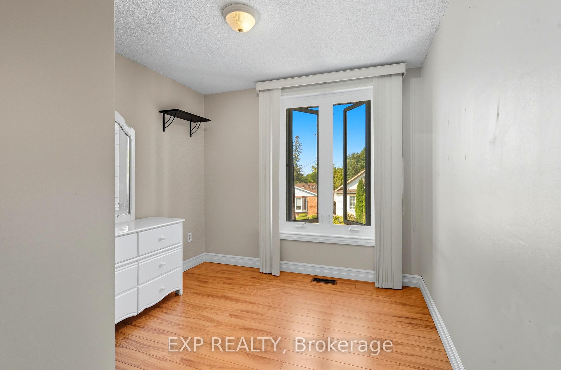 Photo 23 of 5904 Prospect Street, Niagara Falls, Hospital — HOMEH