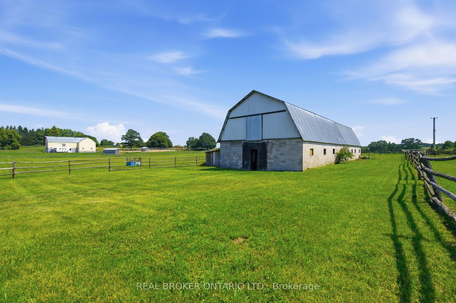 Photo 3 of 785 Reid Road, Uxbridge, Rural Uxbridge — HOMEH