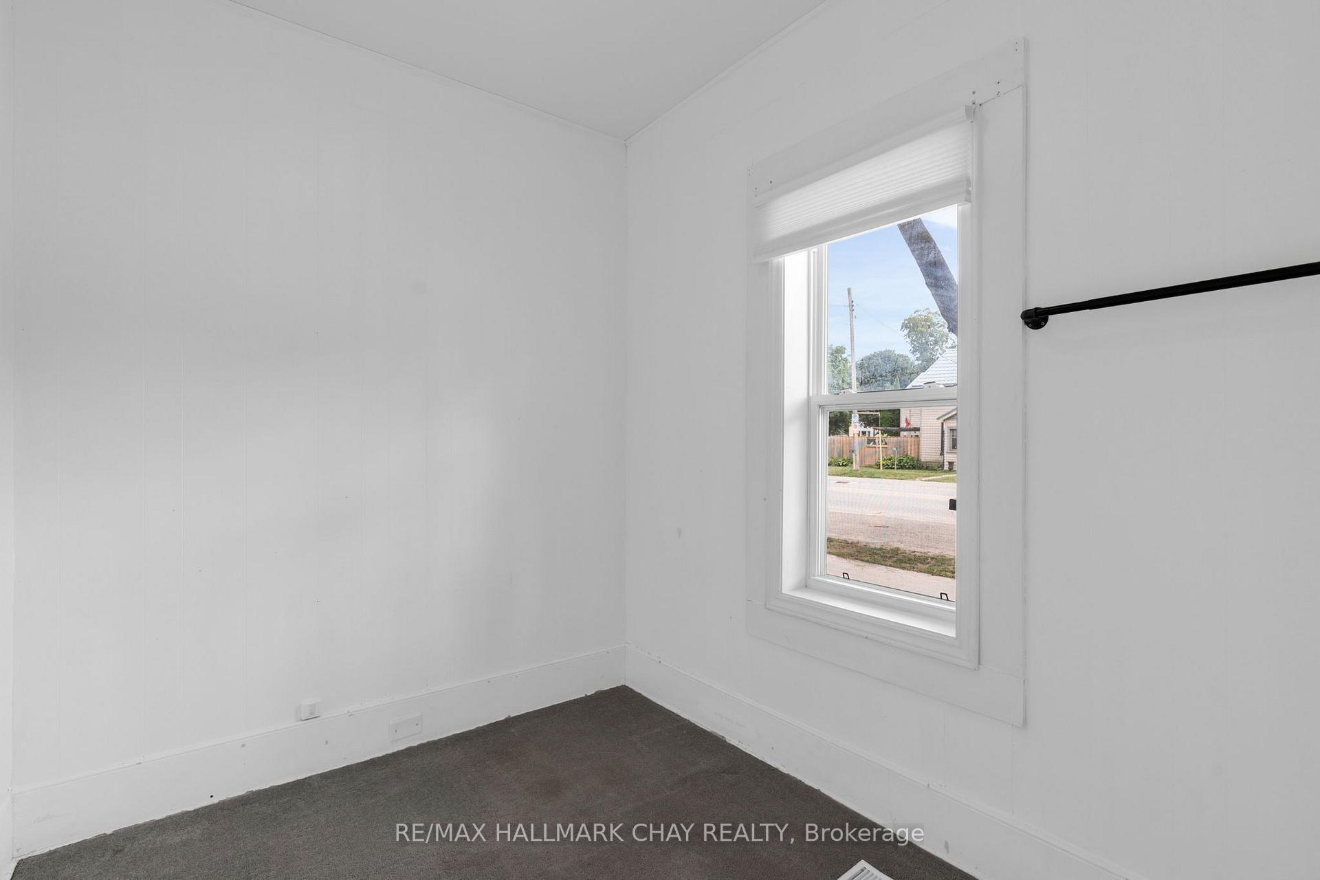 Photo 19 of 7192 26 Highway, Clearview, Stayner — HOMEH