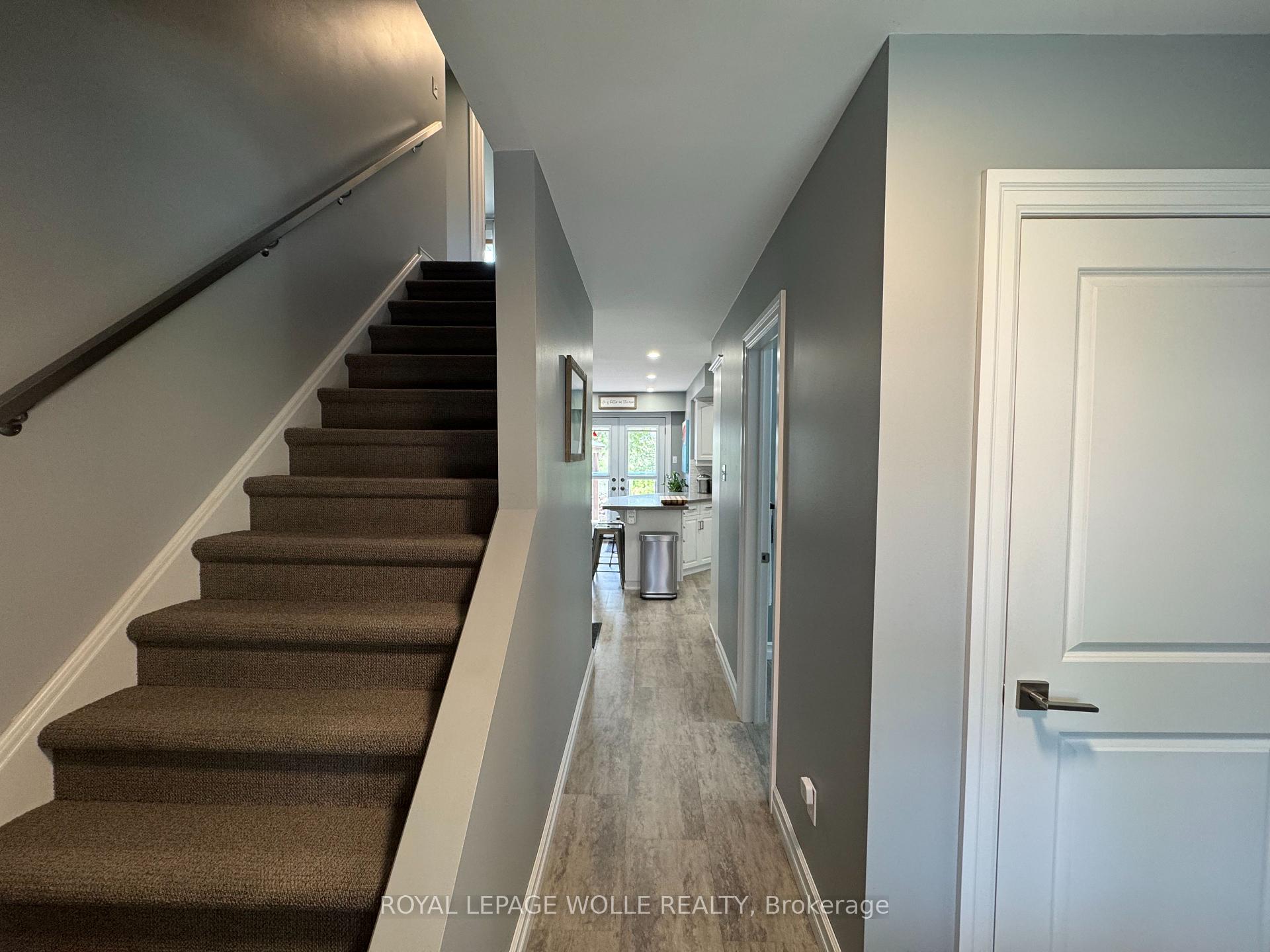Photo 13 of 1814 Nafziger Road, Wilmot — HOMEH
