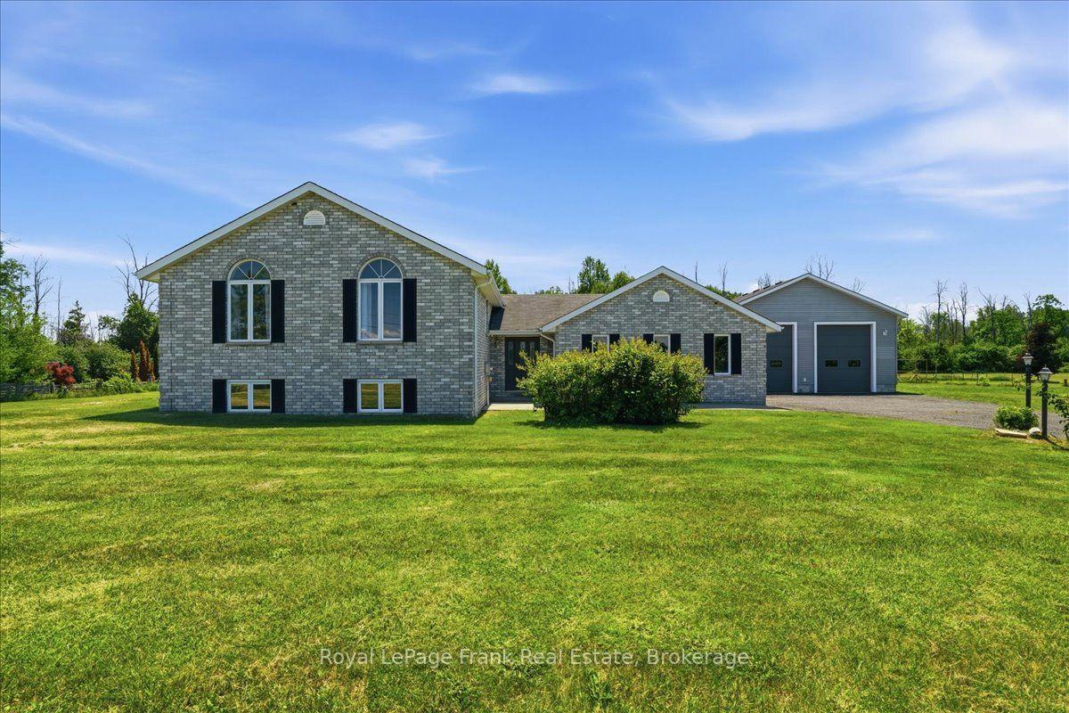Photo 2 of 1400 Casey Road, Belleville, Thurlow Ward — HOMEH