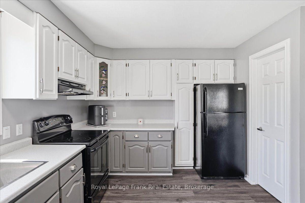 Photo 16 of 1400 Casey Road, Belleville, Thurlow Ward — HOMEH
