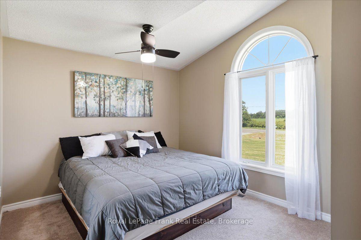 Photo 22 of 1400 Casey Road, Belleville, Thurlow Ward — HOMEH