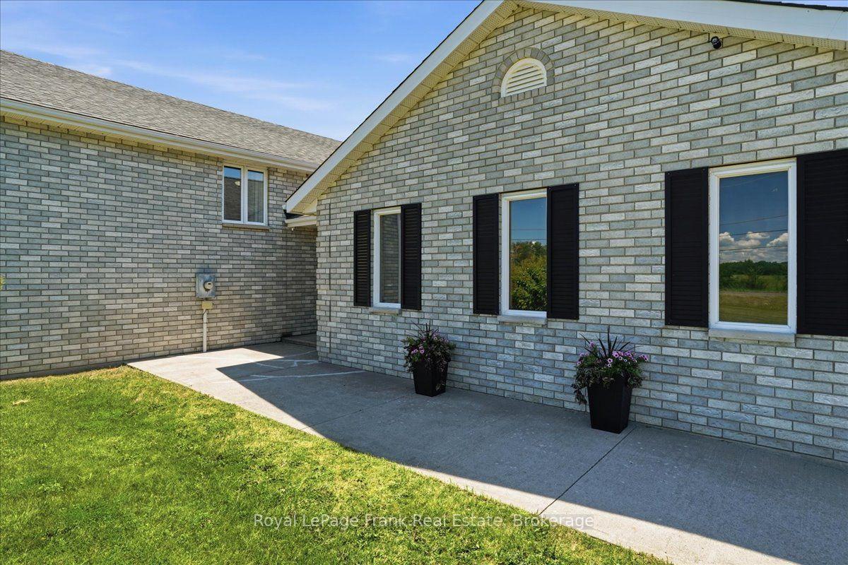 Photo 35 of 1400 Casey Road, Belleville, Thurlow Ward — HOMEH