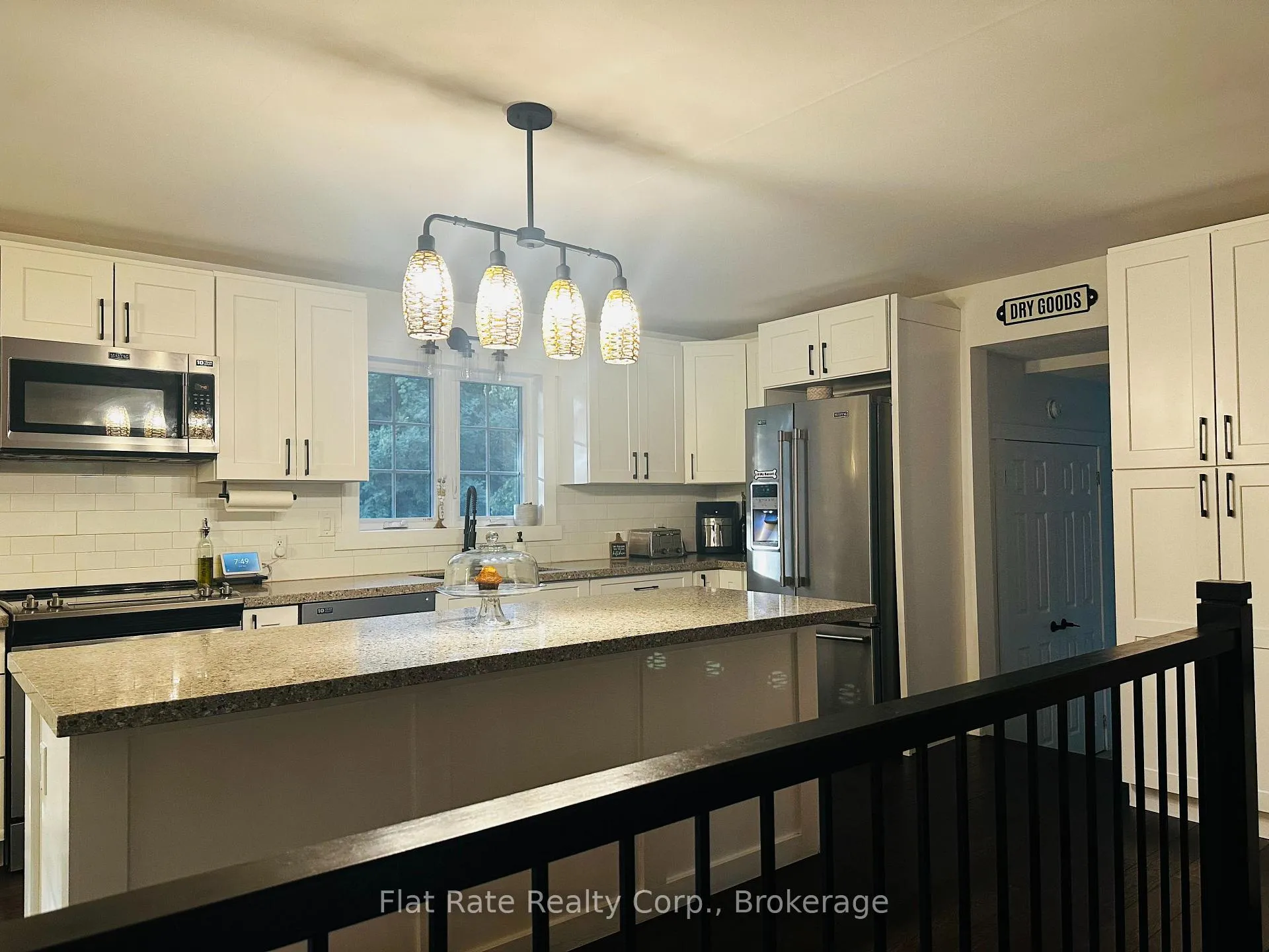 Photo 10 of 3 Perkins Drive, Tiny, Perkinsfield — HOMEH