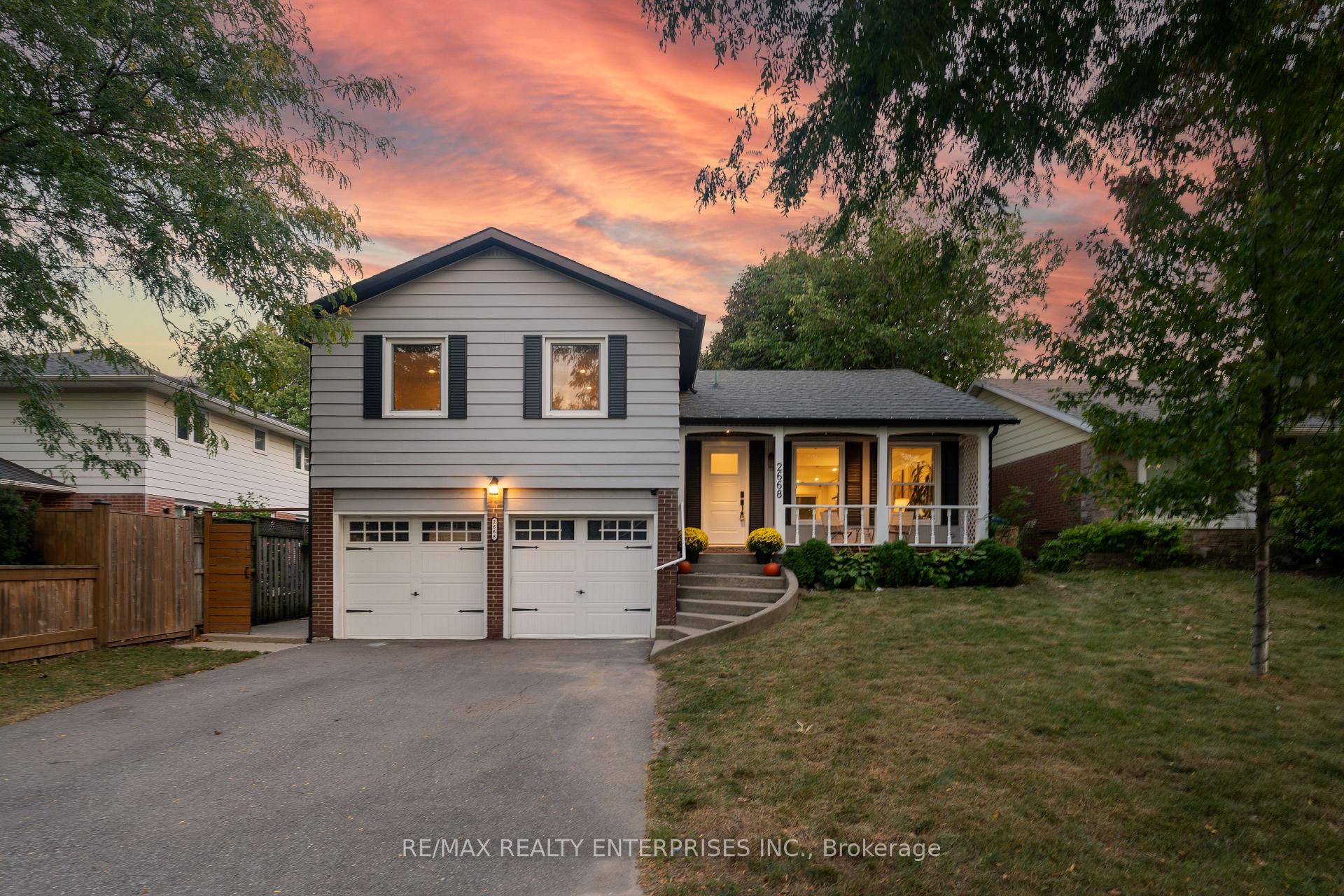 Photo of 2668 Homelands Drive