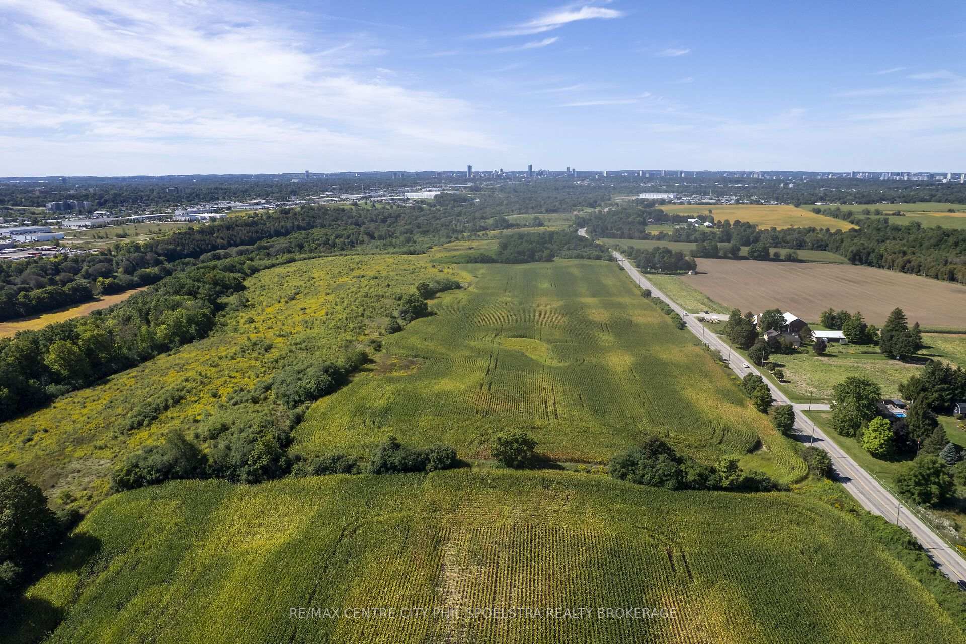 Photo 6 of 858 Bridge Street, Woolwich, Breslau — HOMEH