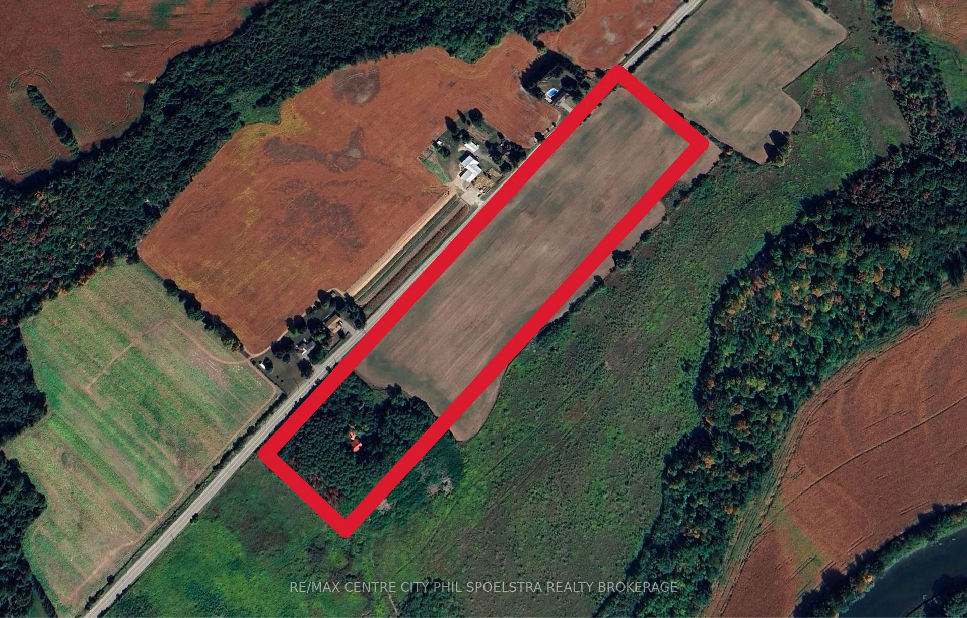 Photo 3 of 858 Bridge Street, Woolwich, Breslau — HOMEH