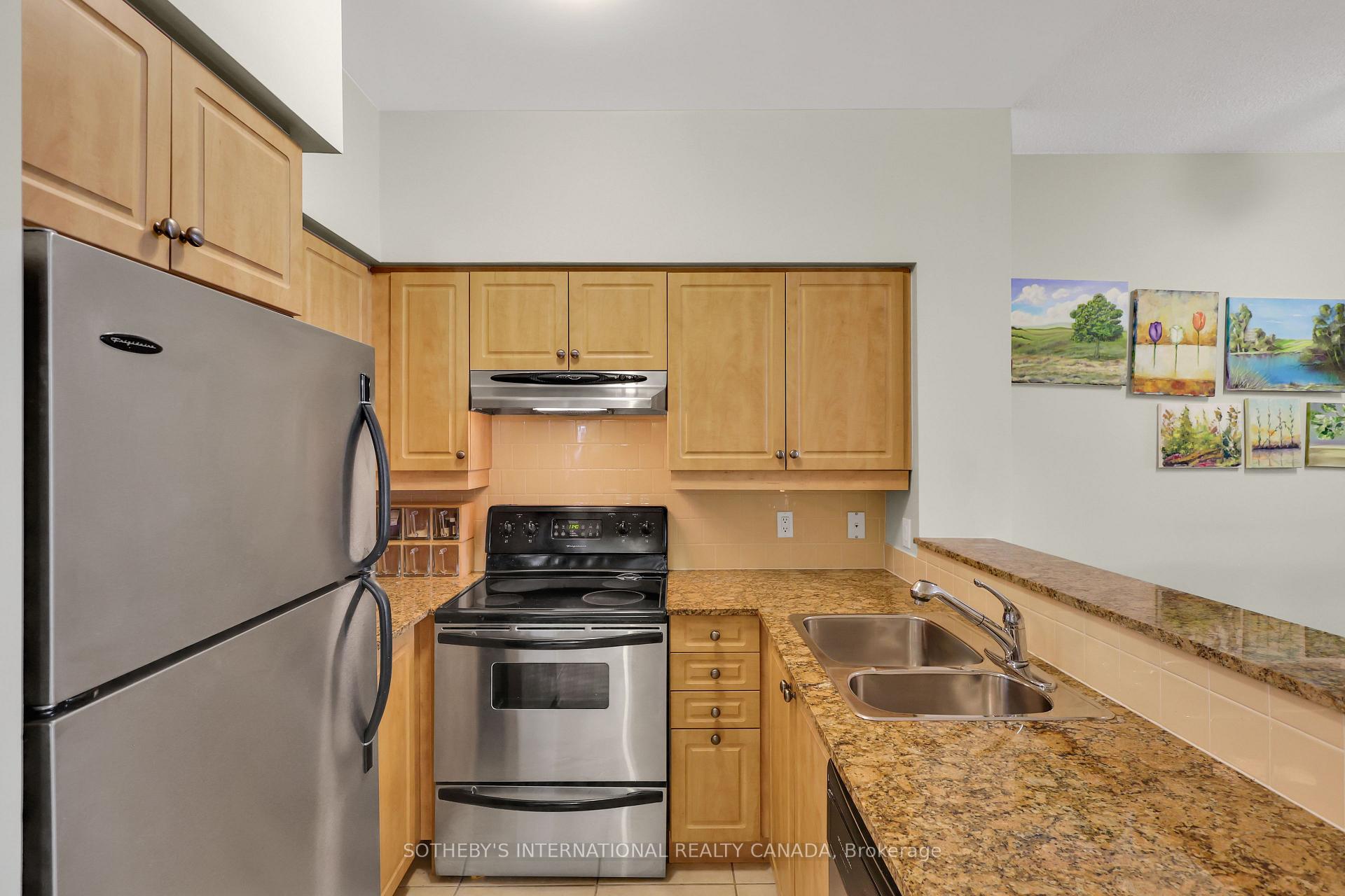 Photo 3 of Unit 407, 481 Rosewell Avenue, Toronto, Lawrence Park South — HOMEH