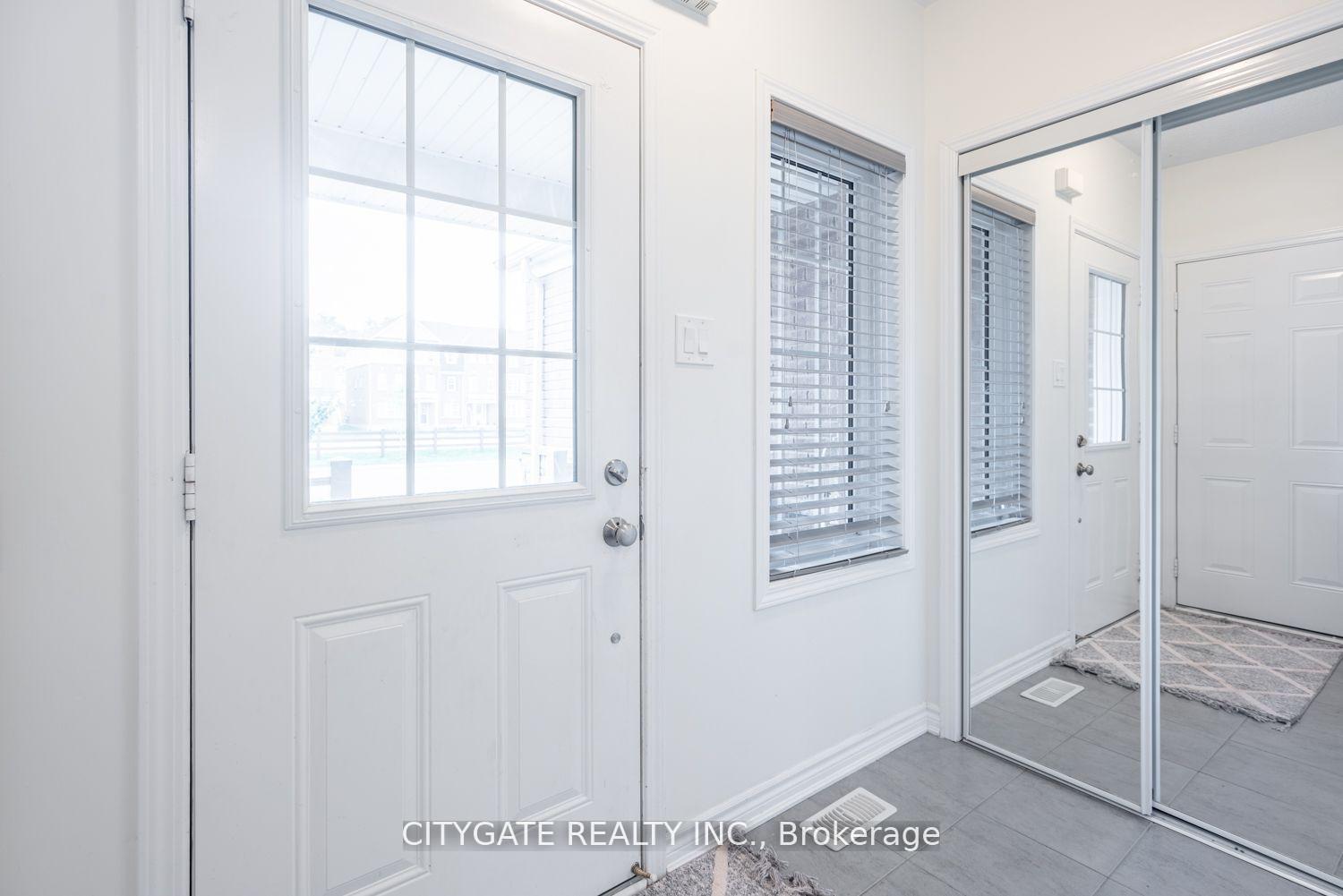 Photo 4 of 69 Mcmonies Drive, Hamilton, Waterdown — HOMEH