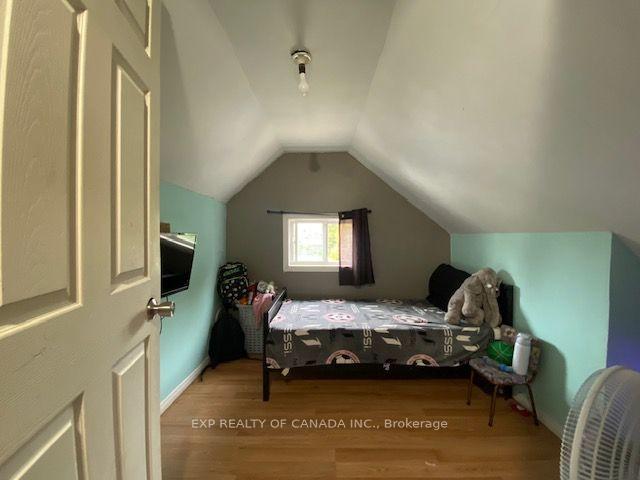 Photo 13 of 167 13th Avenue, Cochrane — HOMEH