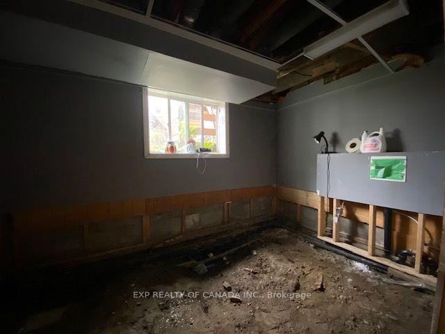 Photo 17 of 167 13th Avenue, Cochrane — HOMEH