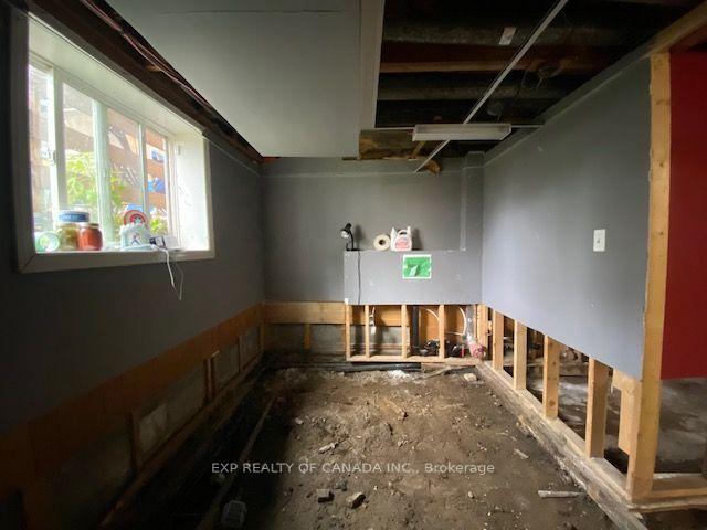 Photo 18 of 167 13th Avenue, Cochrane — HOMEH