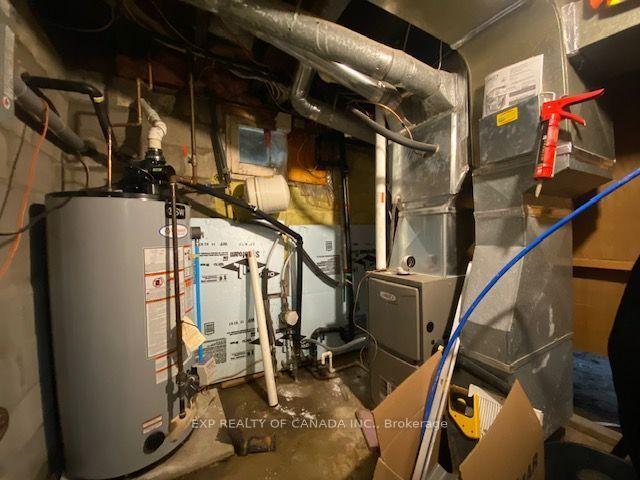 Photo 20 of 167 13th Avenue, Cochrane — HOMEH