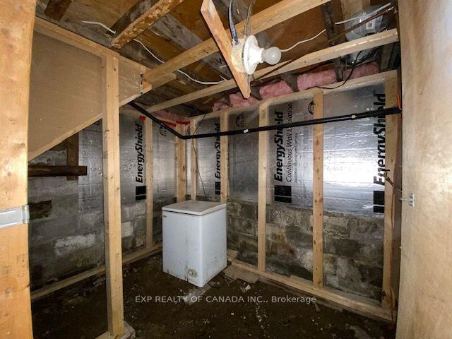 Photo 22 of 167 13th Avenue, Cochrane — HOMEH