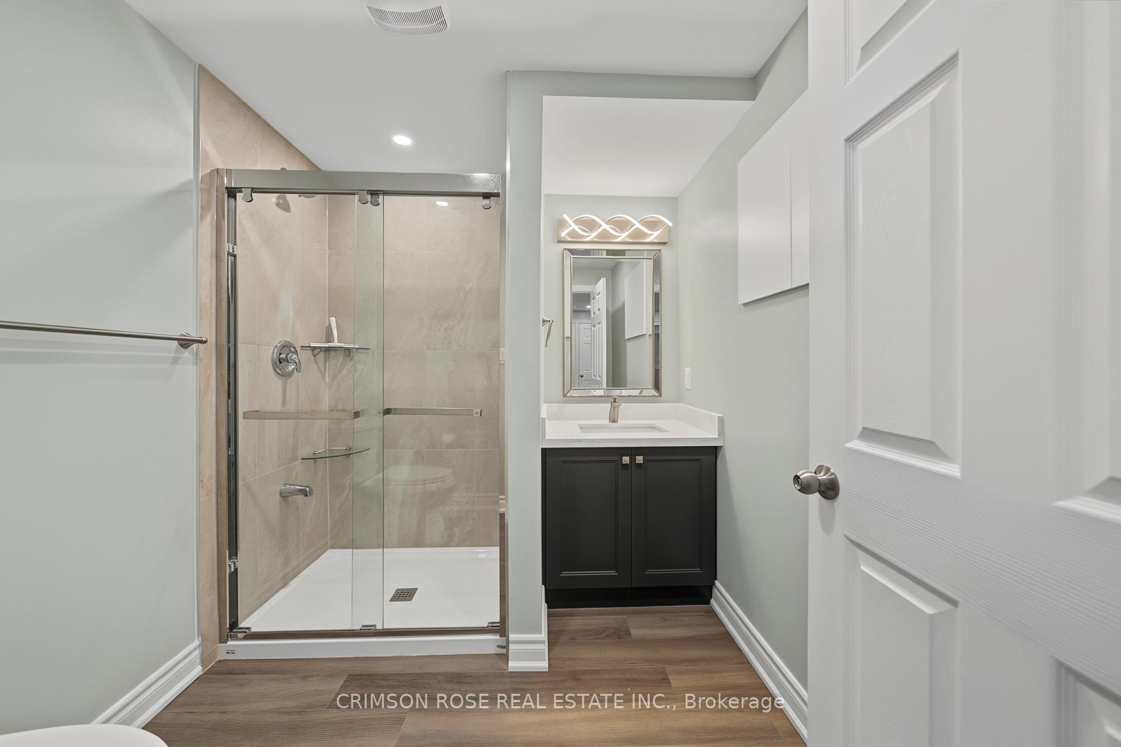 Photo 42 of 506 Pondview Place, Oakville, Wedgewood Creek — HOMEH