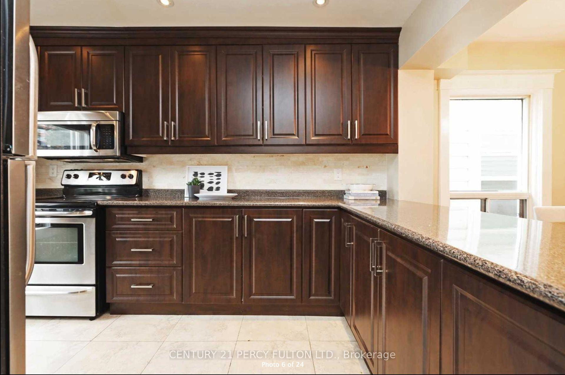 Photo 3 of Unit Upper, 10 Muriel Avenue, Toronto, Danforth — HOMEH