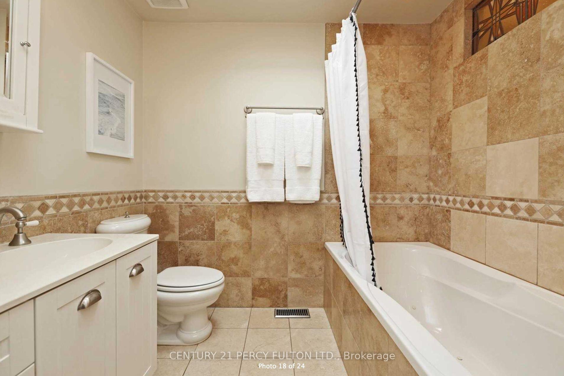 Photo 10 of Unit Upper, 10 Muriel Avenue, Toronto, Danforth — HOMEH