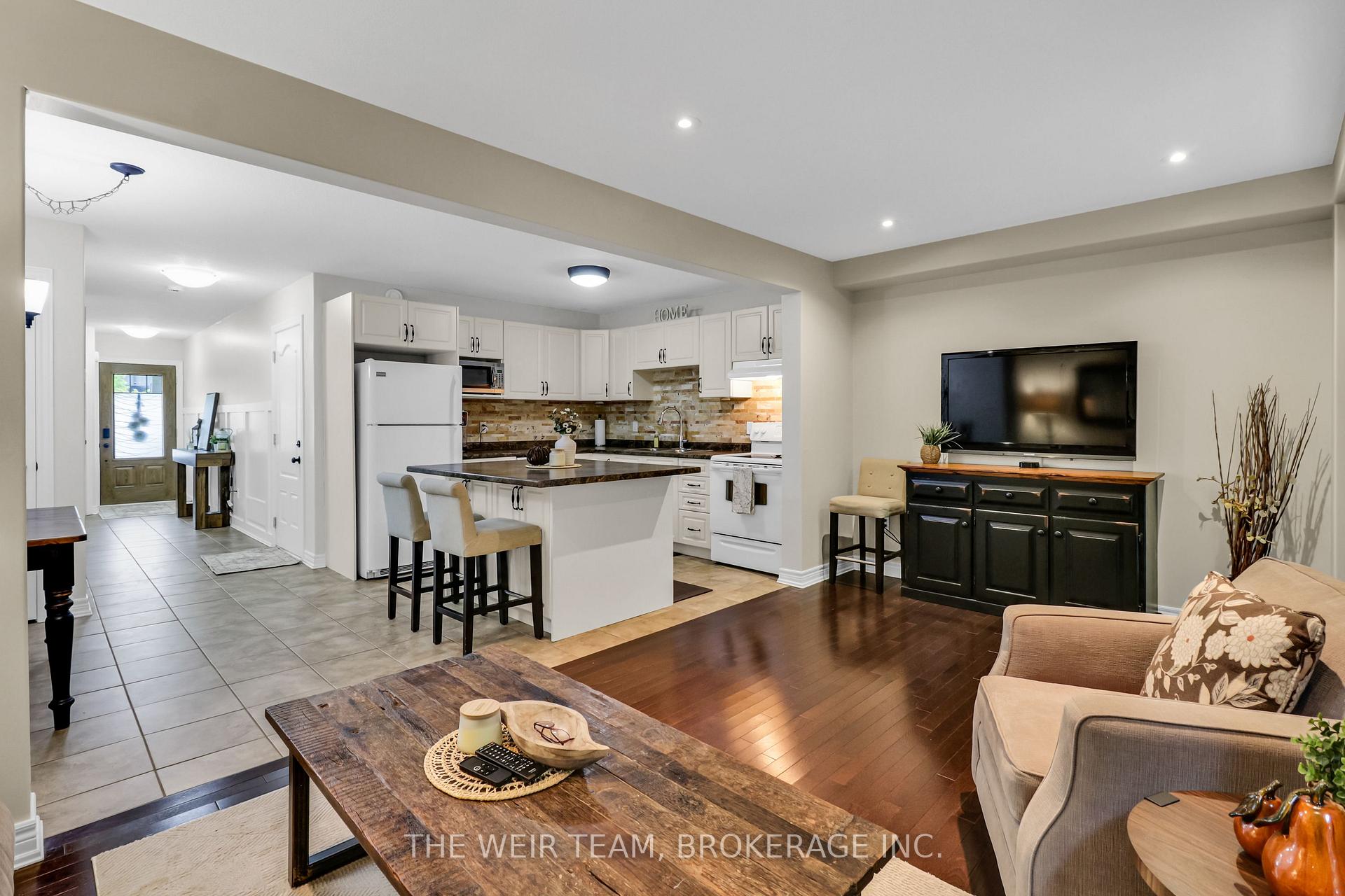 Photo 10 of 1018 Cook Drive, Midland — HOMEH