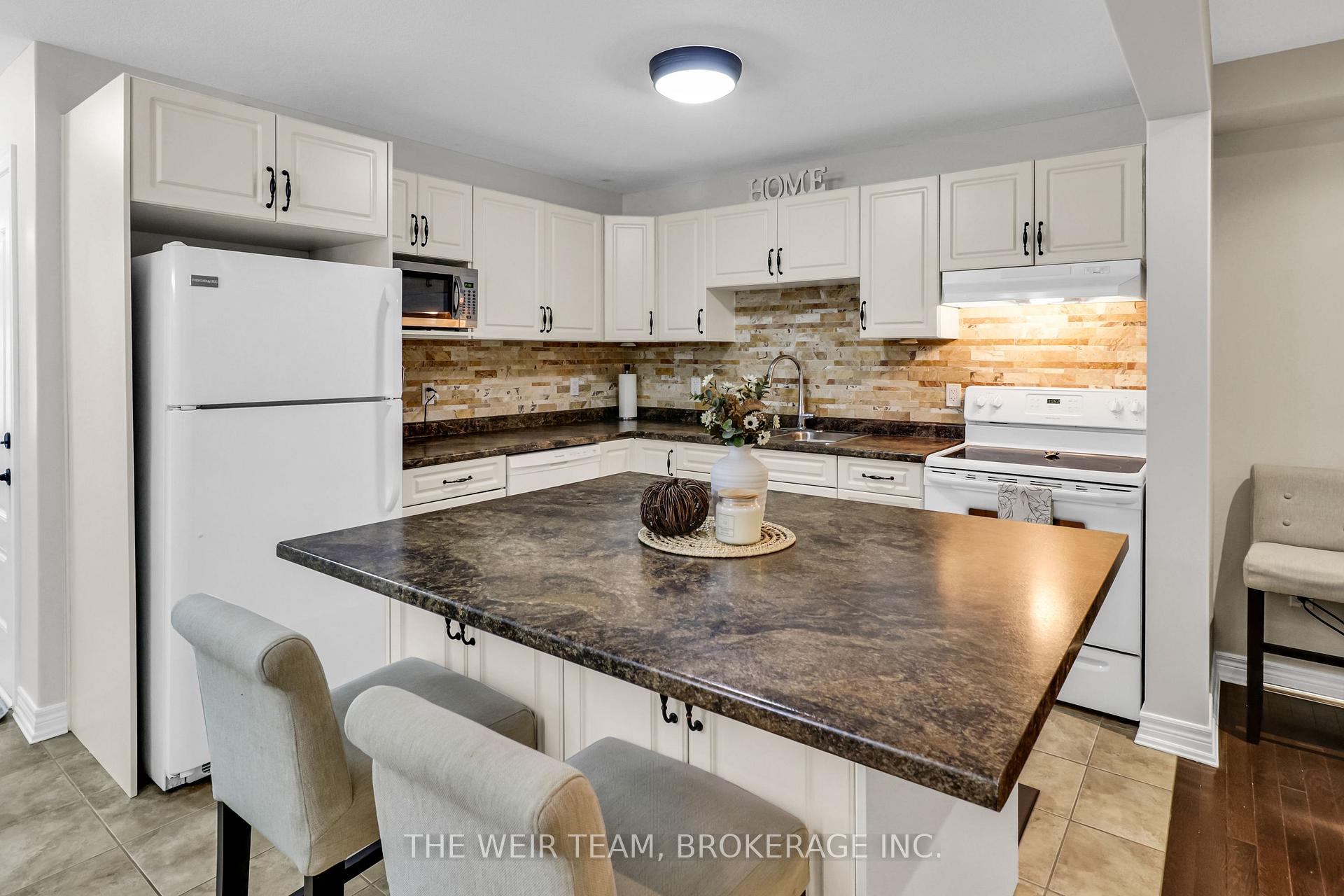 Photo 14 of 1018 Cook Drive, Midland — HOMEH