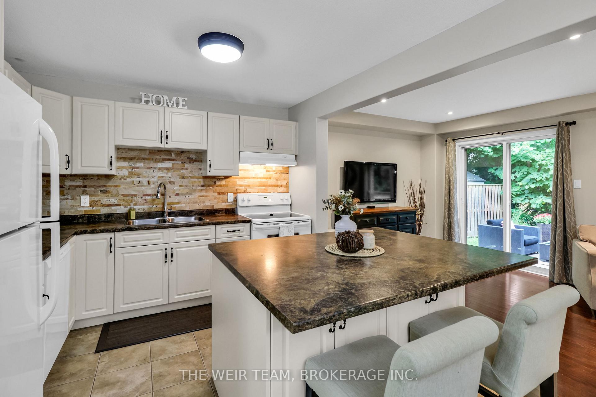 Photo 17 of 1018 Cook Drive, Midland — HOMEH