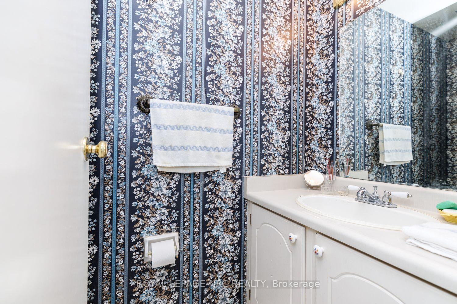 Photo 8 of Unit 1, 242 Lakeport Road, St. Catharines, Lakeport — HOMEH