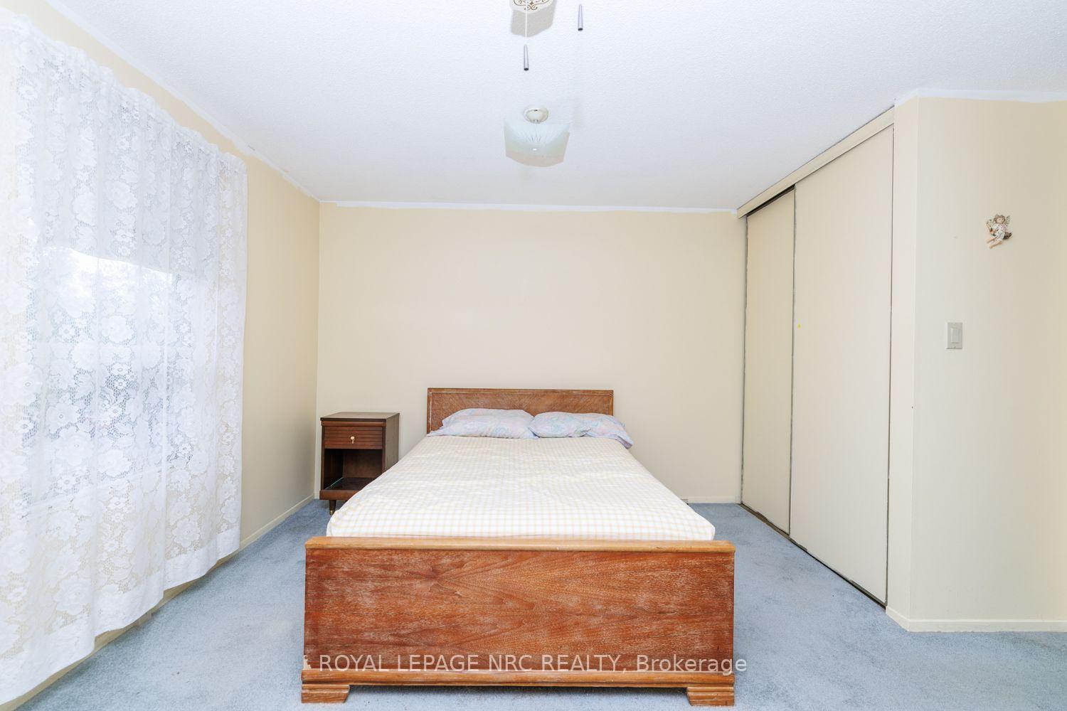 Photo 10 of Unit 1, 242 Lakeport Road, St. Catharines, Lakeport — HOMEH