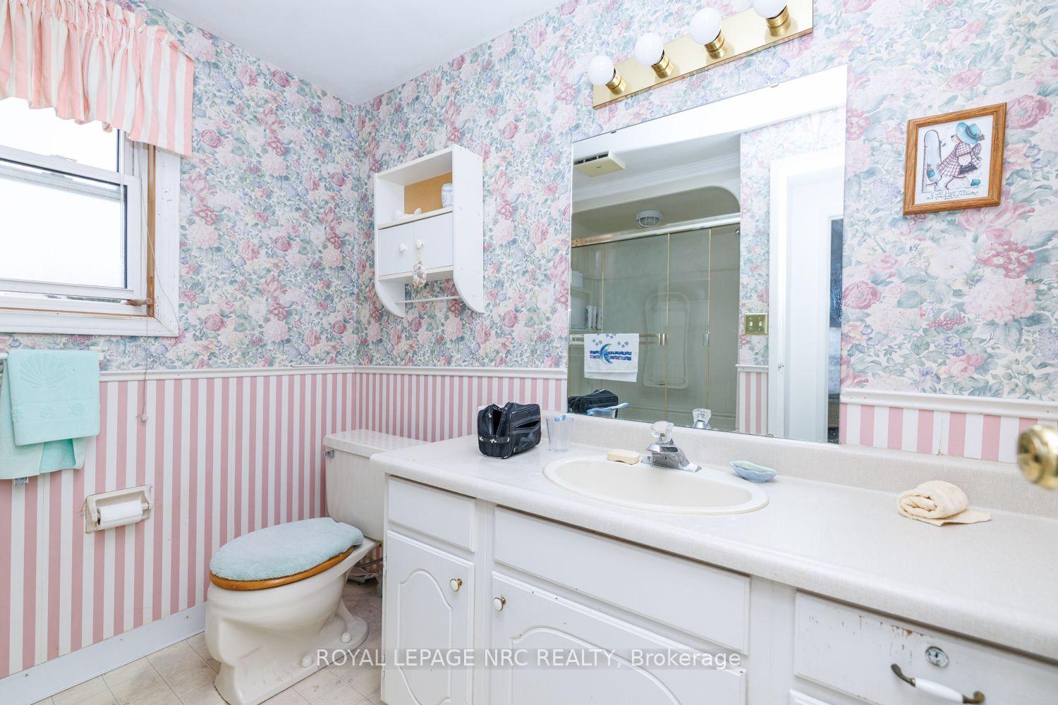 Photo 15 of Unit 1, 242 Lakeport Road, St. Catharines, Lakeport — HOMEH