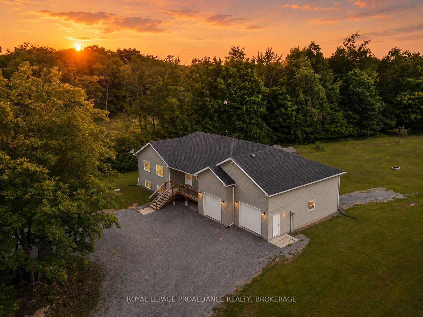 Photo 2 of 2800 Desert Lake Road, Frontenac, Frontenac South — HOMEH
