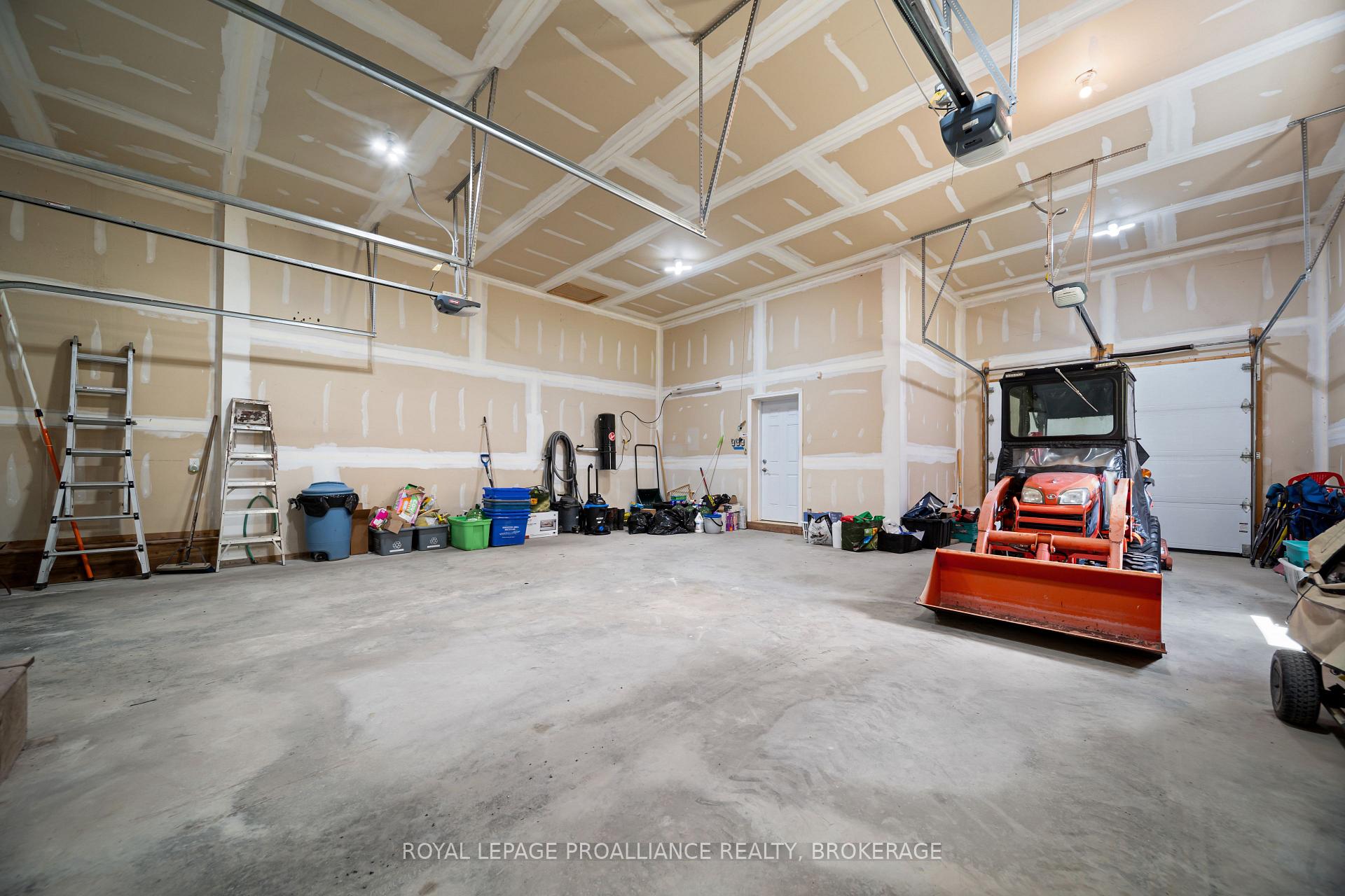 Photo 42 of 2800 Desert Lake Road, Frontenac, Frontenac South — HOMEH