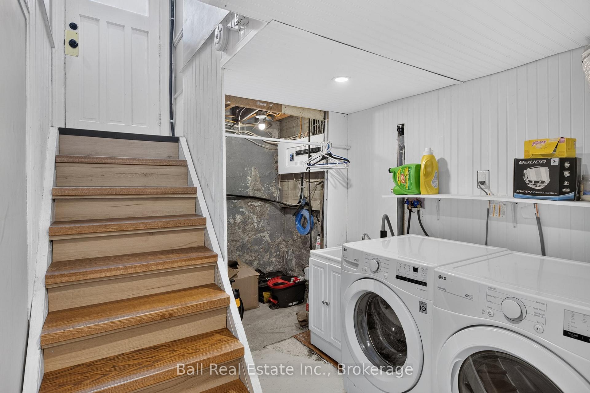 Photo 22 of 246 King George Street, Peterborough, Otonabee Ward 1 — HOMEH