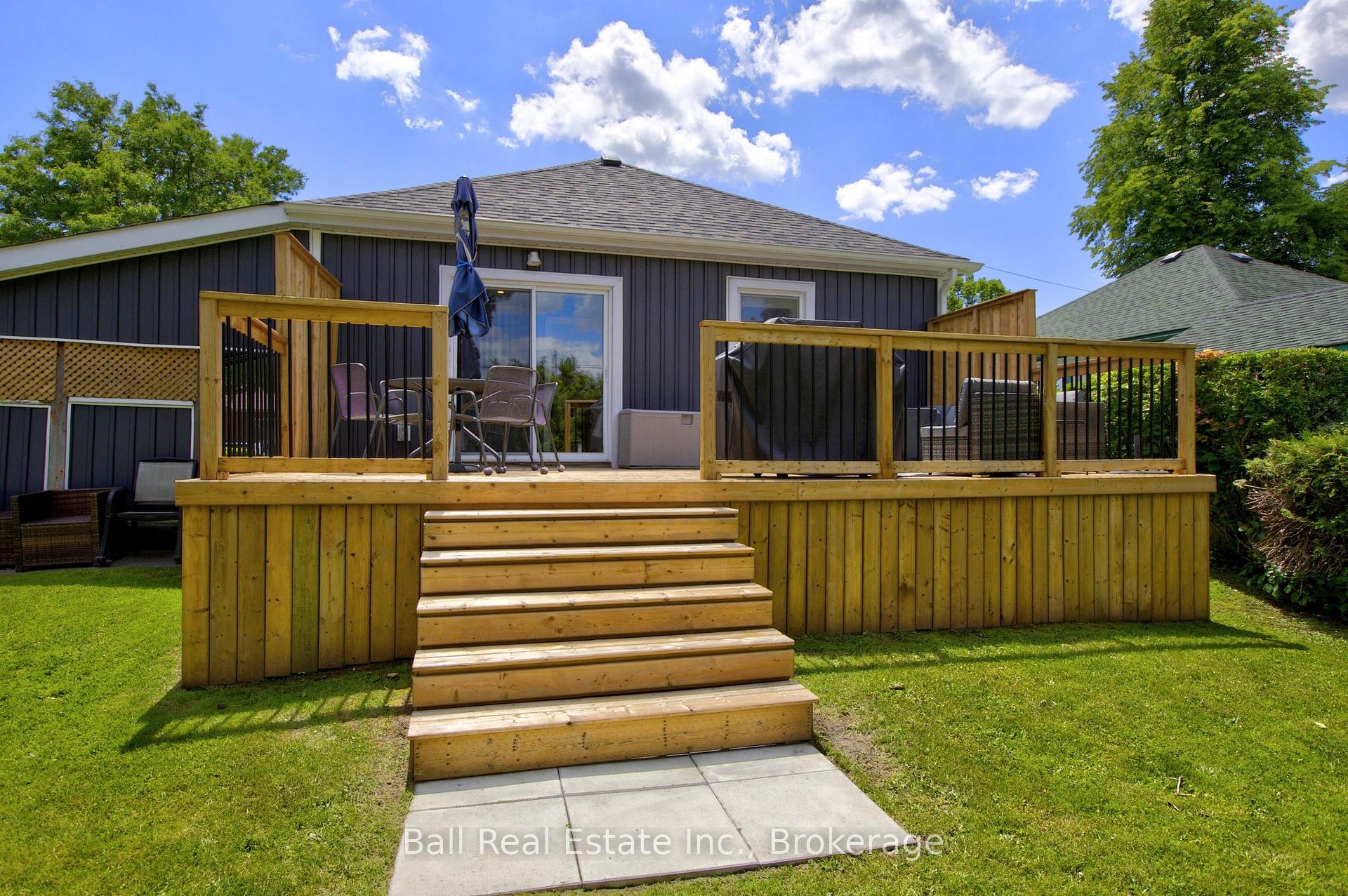 Photo 33 of 246 King George Street, Peterborough, Otonabee Ward 1 — HOMEH