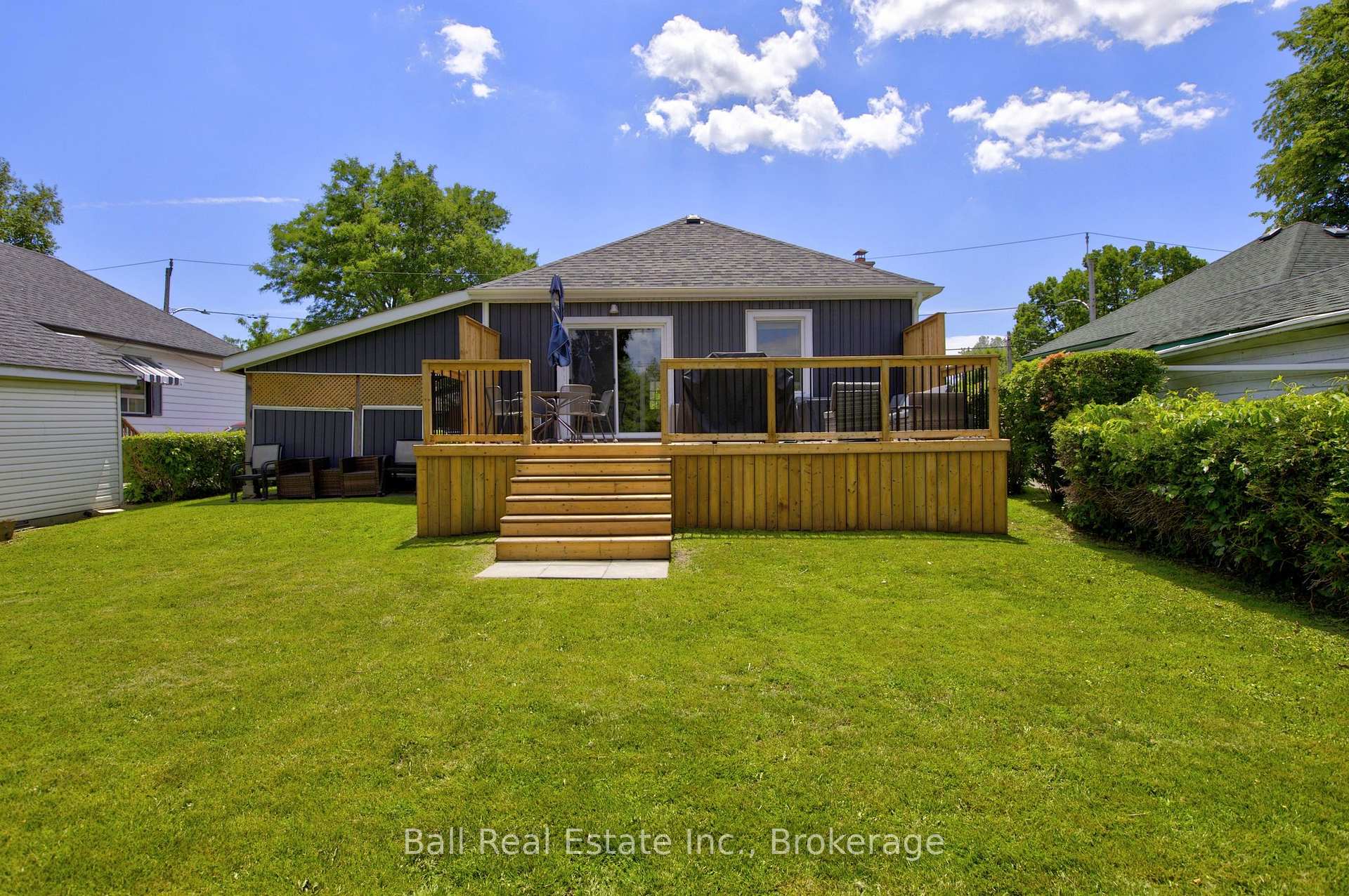Photo 40 of 246 King George Street, Peterborough, Otonabee Ward 1 — HOMEH