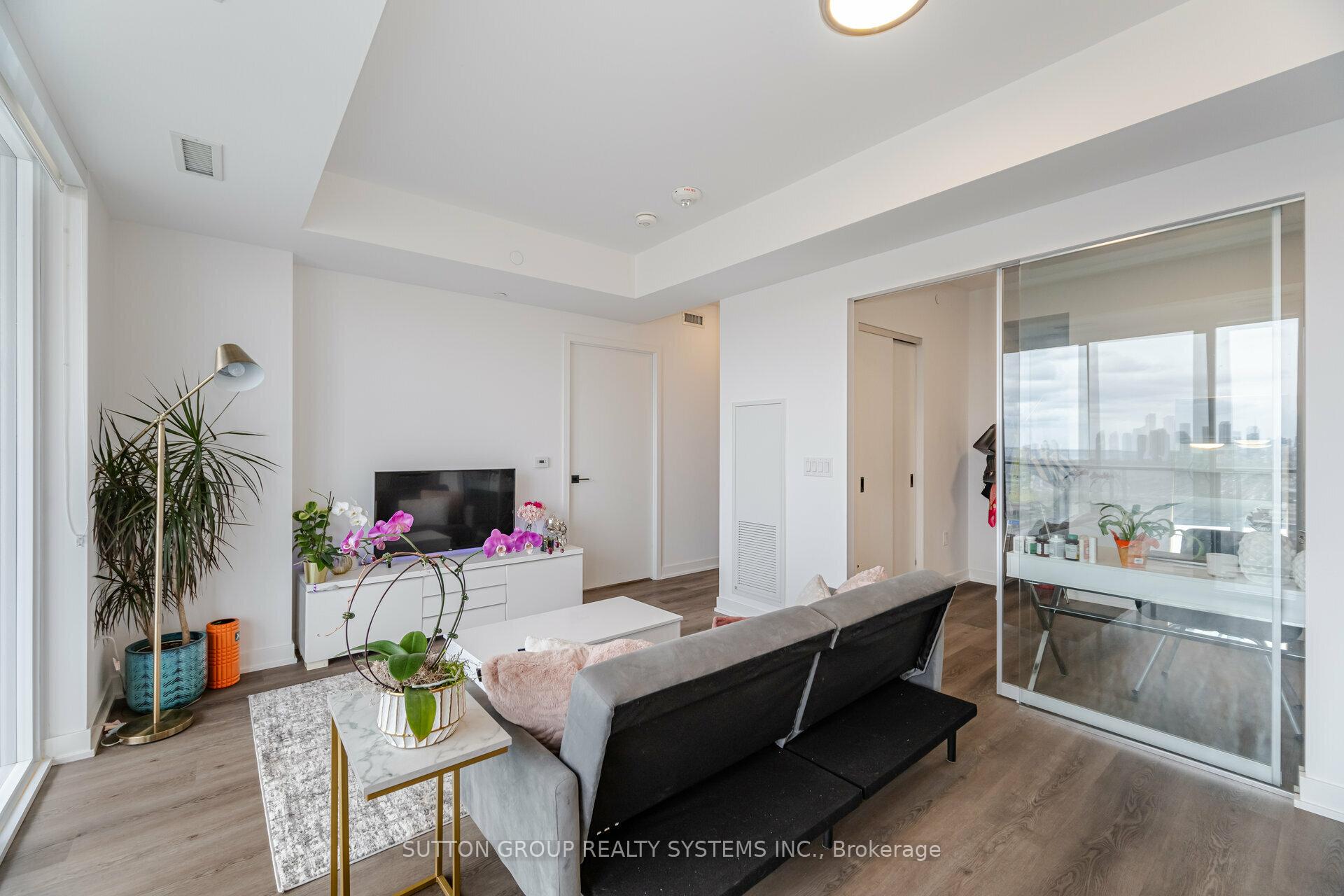 Photo 10 of Unit 1607, 36 Zorra Street, Etobicoke, Islington-City Centre West — HOMEH
