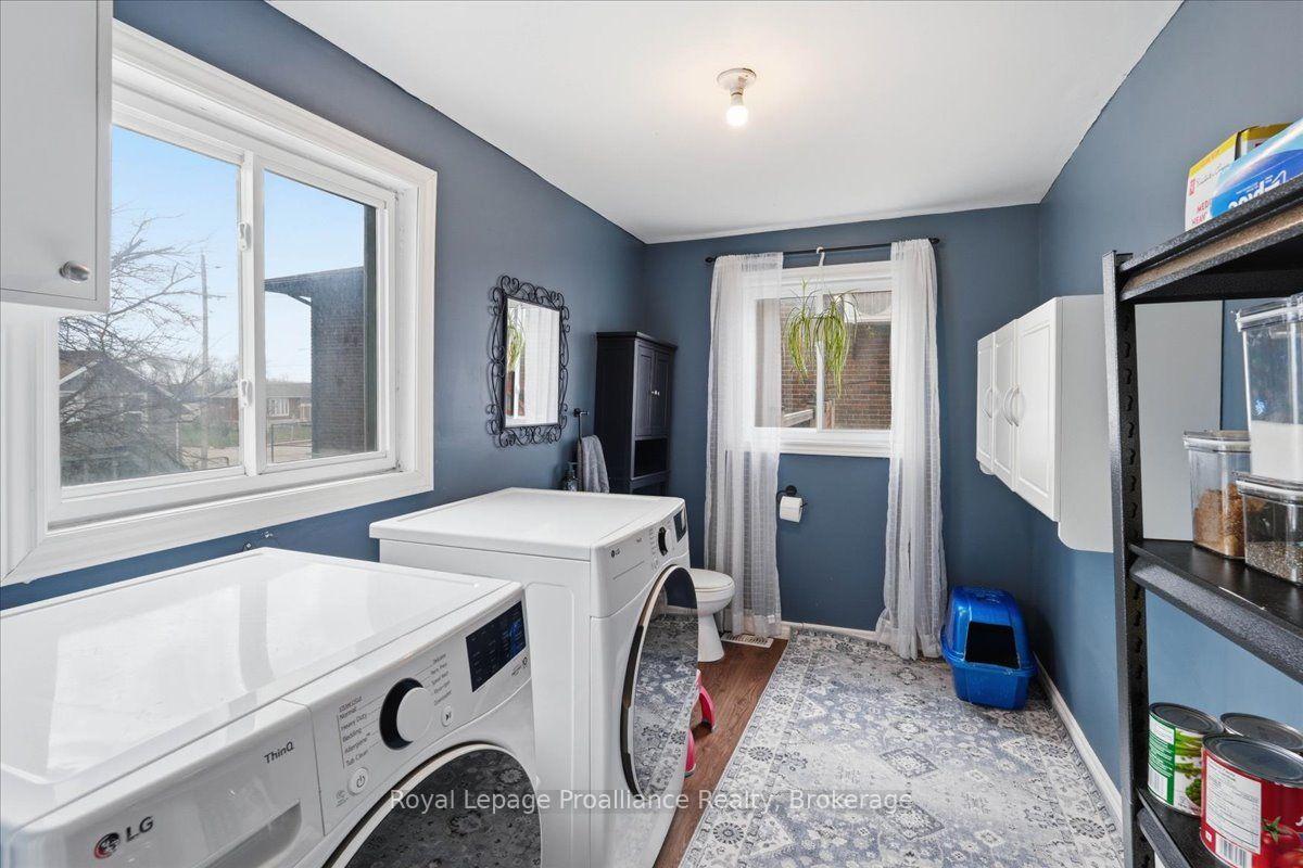 Photo 11 of 209 Dundas Street E, Quinte West, Trenton Ward — HOMEH