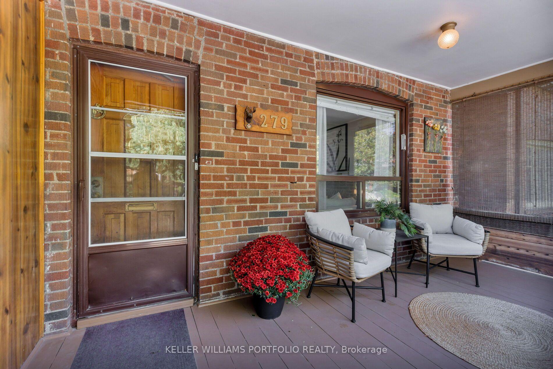 Photo 2 of 279 Garden Avenue, Toronto, High Park-Swansea — HOMEH