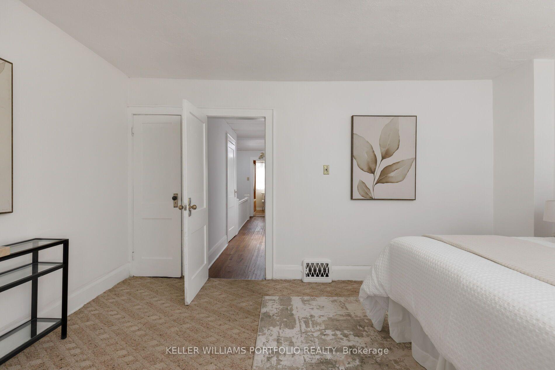 Photo 23 of 279 Garden Avenue, Toronto, High Park-Swansea — HOMEH