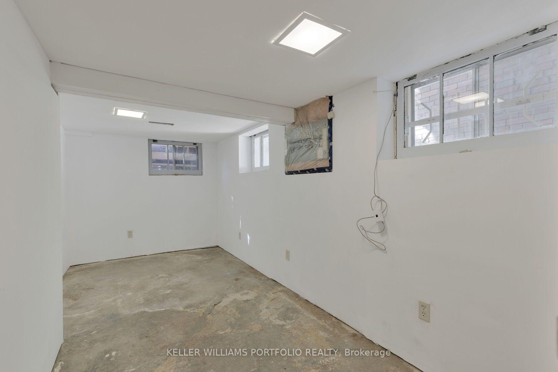 Photo 31 of 279 Garden Avenue, Toronto, High Park-Swansea — HOMEH