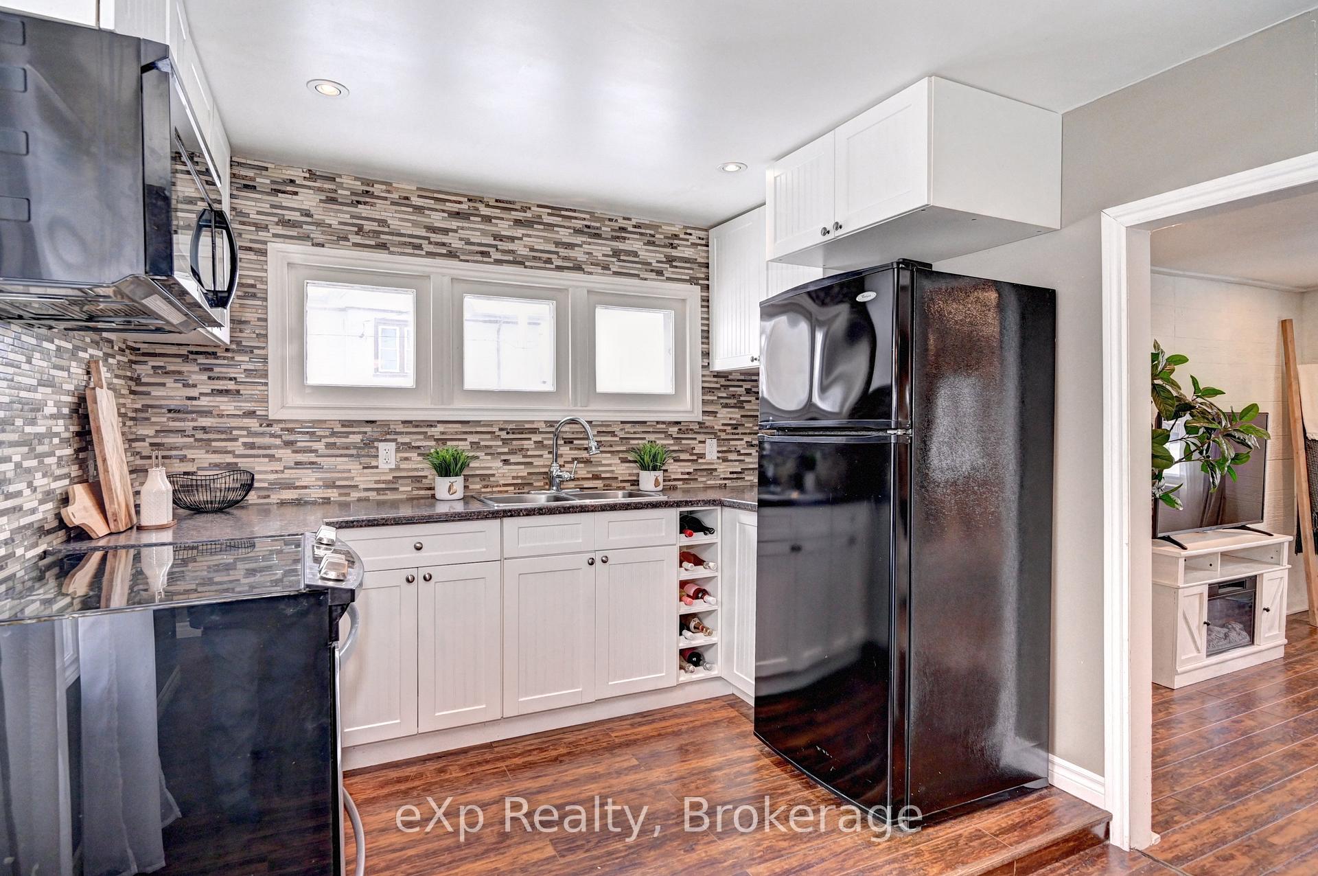 Photo 20 of 310 Barber Avenue N, North Perth, Listowel — HOMEH