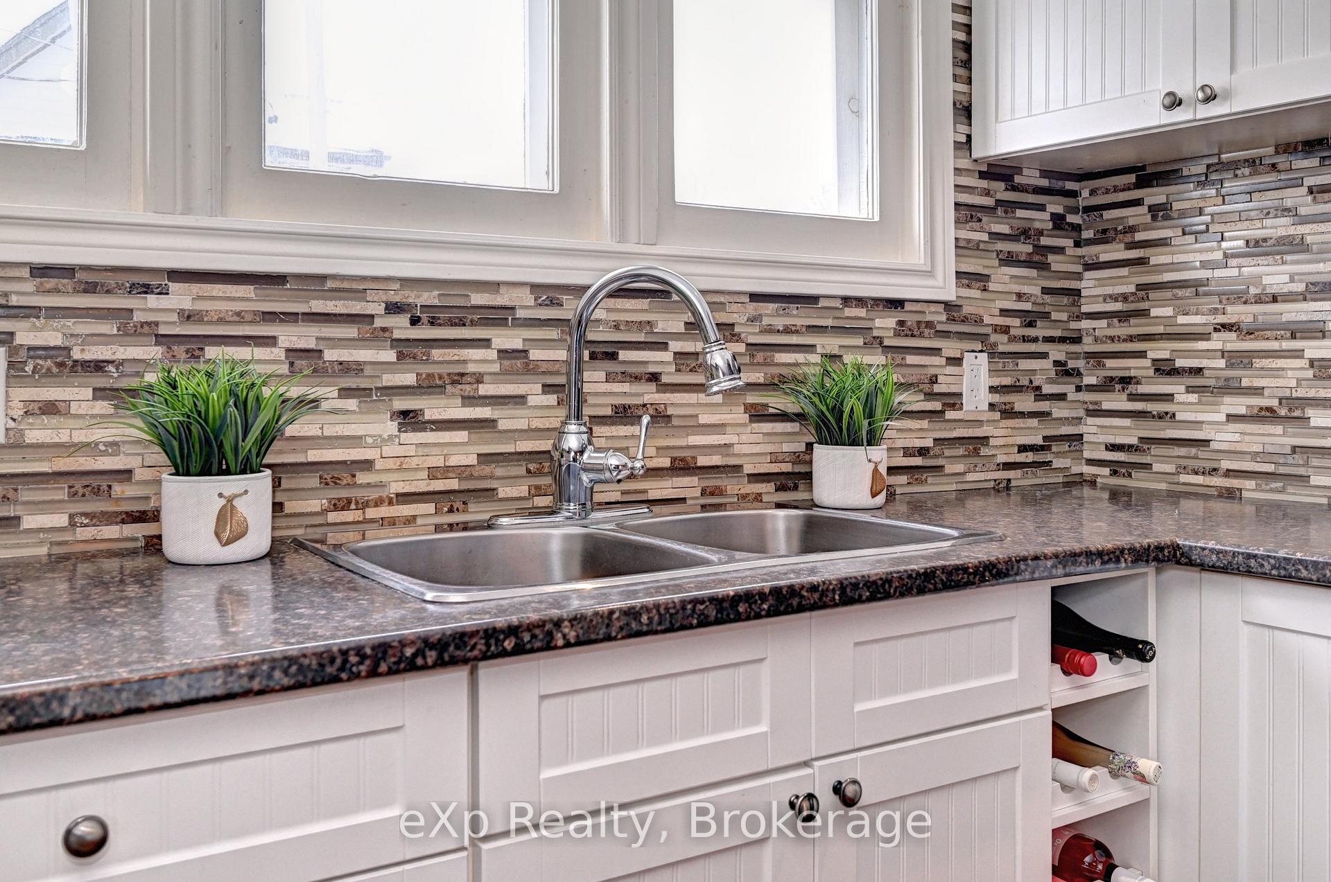 Photo 35 of 310 Barber Avenue N, North Perth, Listowel — HOMEH