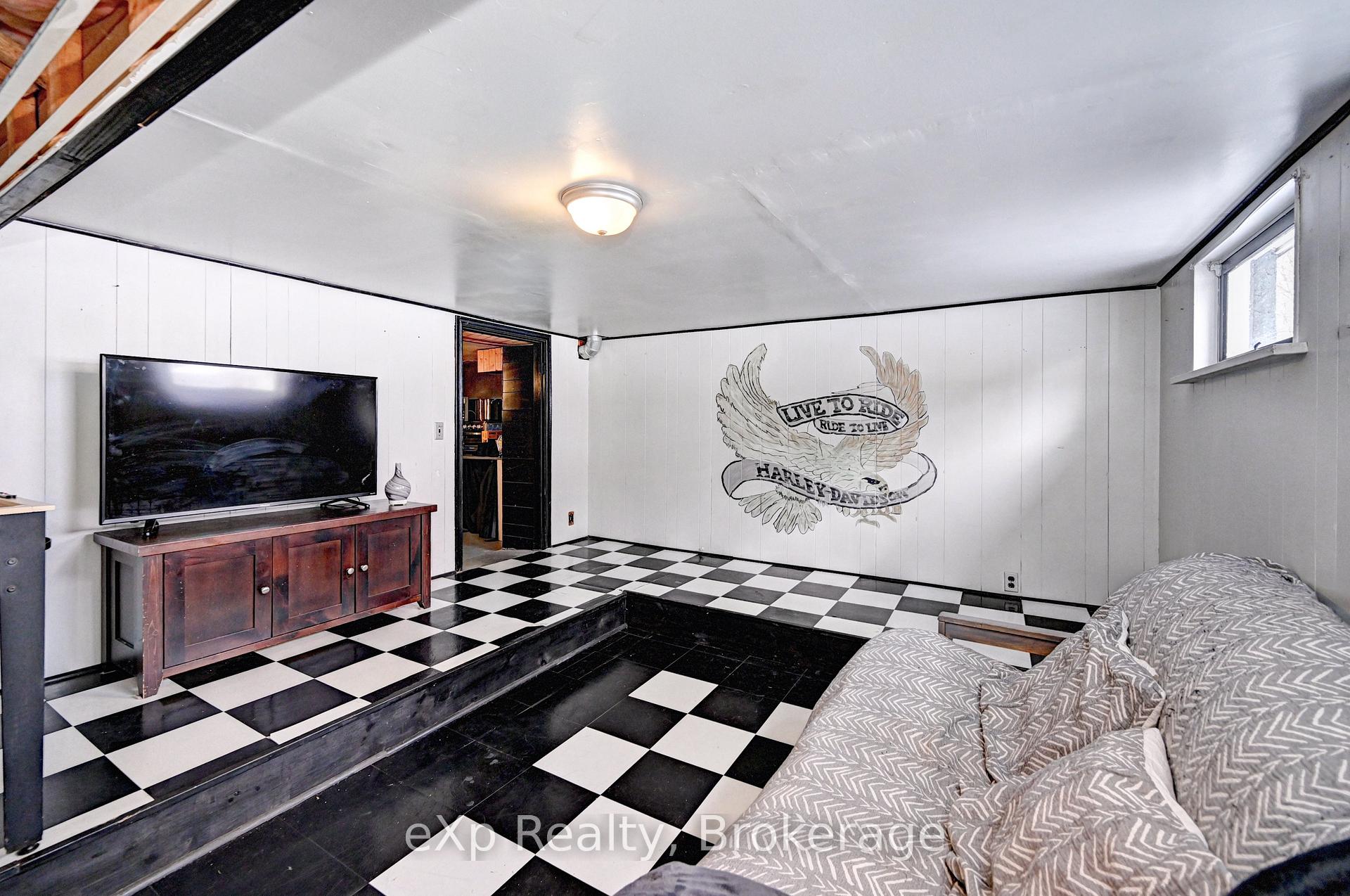 Photo 42 of 310 Barber Avenue N, North Perth, Listowel — HOMEH