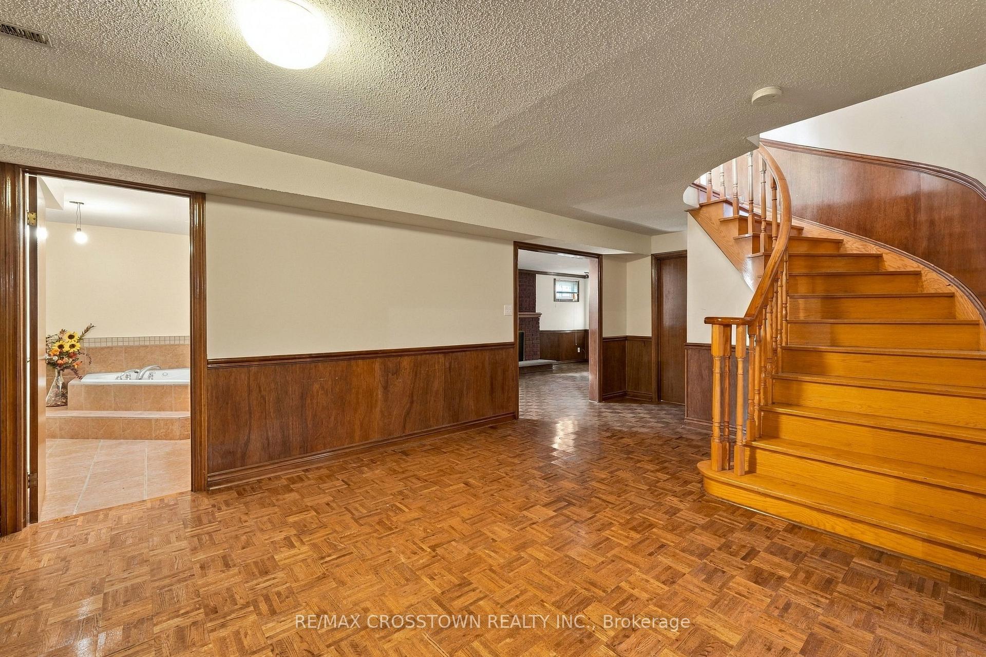 Photo 31 of 322 Forest Drive, Vaughan, West Woodbridge — HOMEH