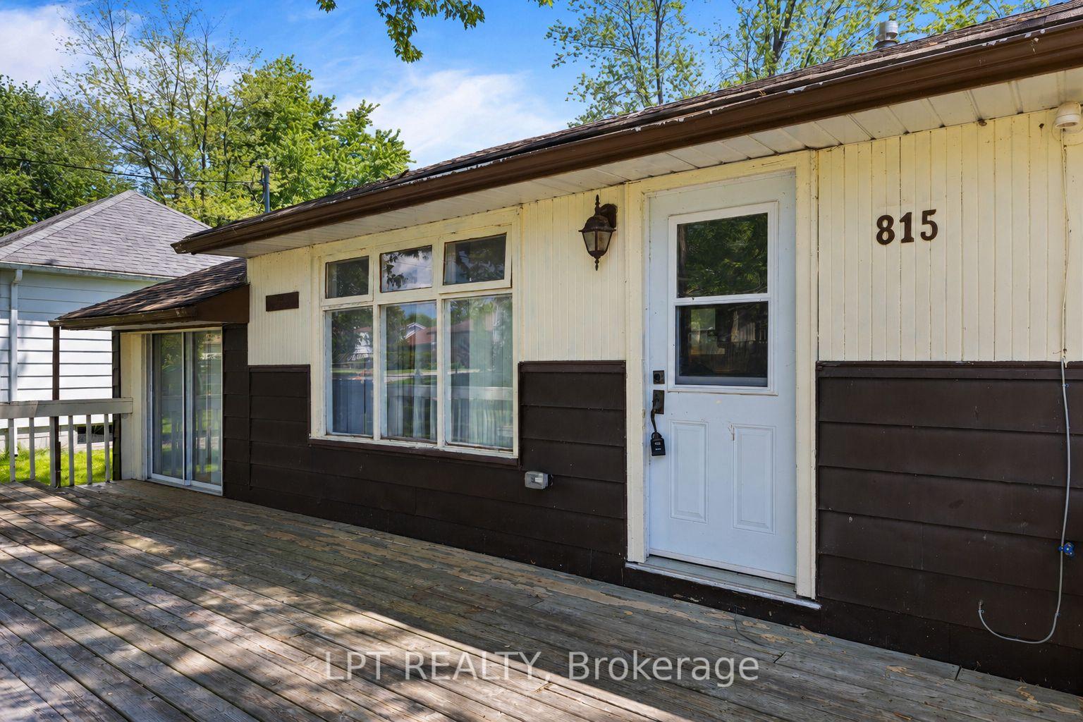 Photo 7 of 815 Paradise Drive, Georgina, Historic Lakeshore Communities — HOMEH