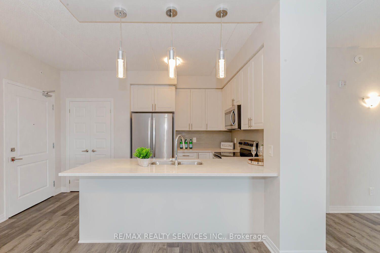 Photo 5 of Unit 420, 610 Farmstead Drive, Milton, Willmott — HOMEH