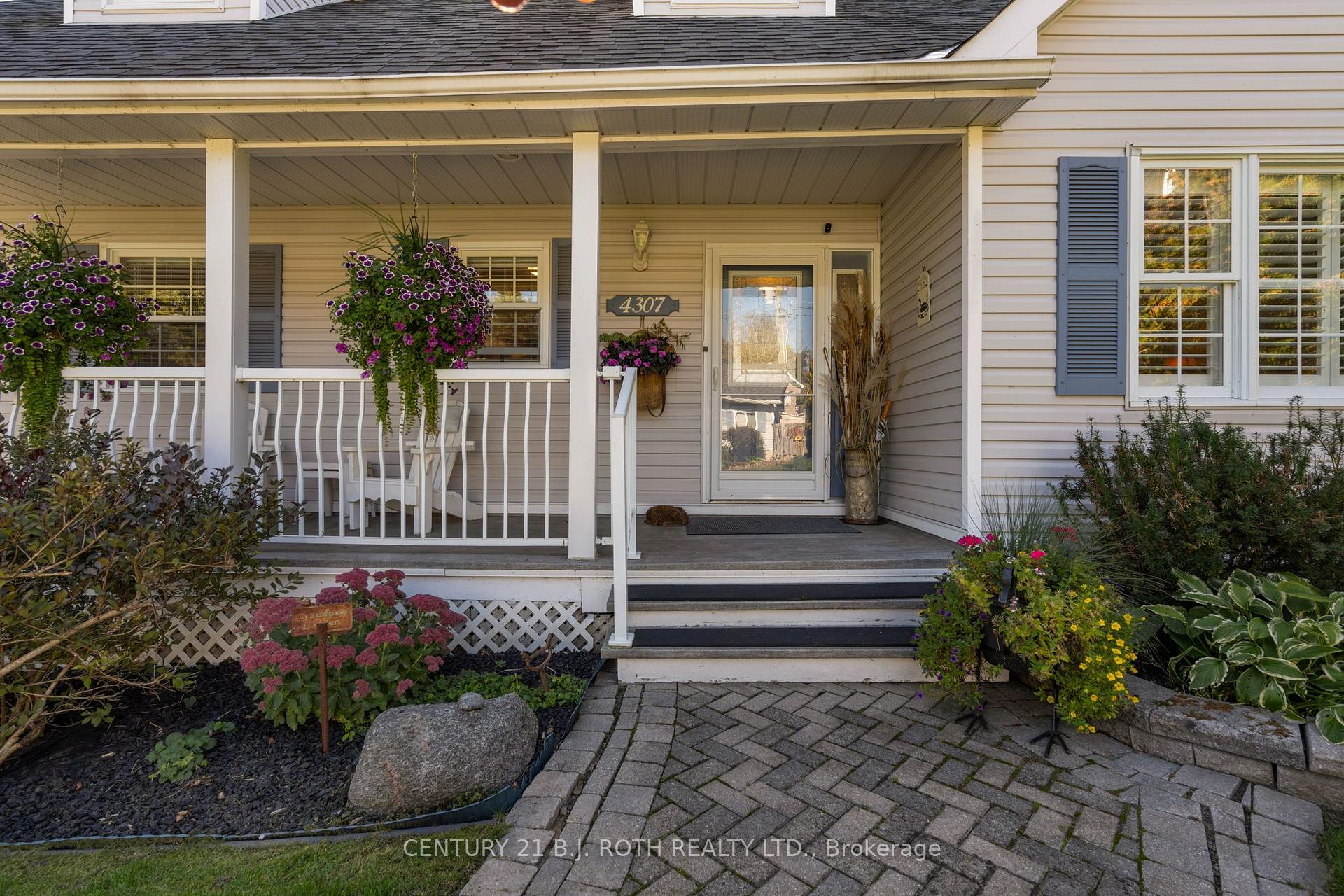 Photo 3 of 4307 Orkney Beach Road, Ramara, Rural Ramara — HOMEH