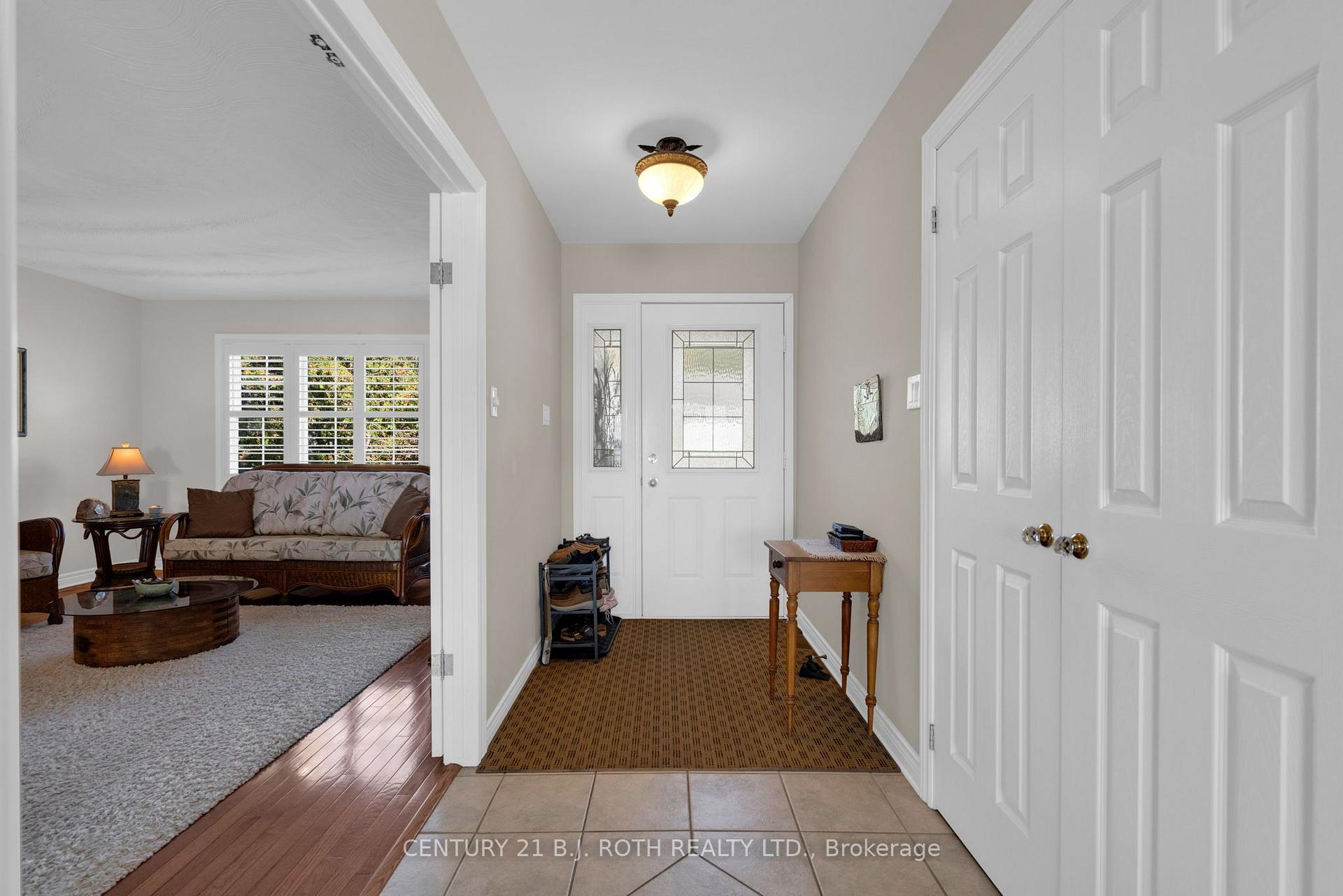 Photo 5 of 4307 Orkney Beach Road, Ramara, Rural Ramara — HOMEH