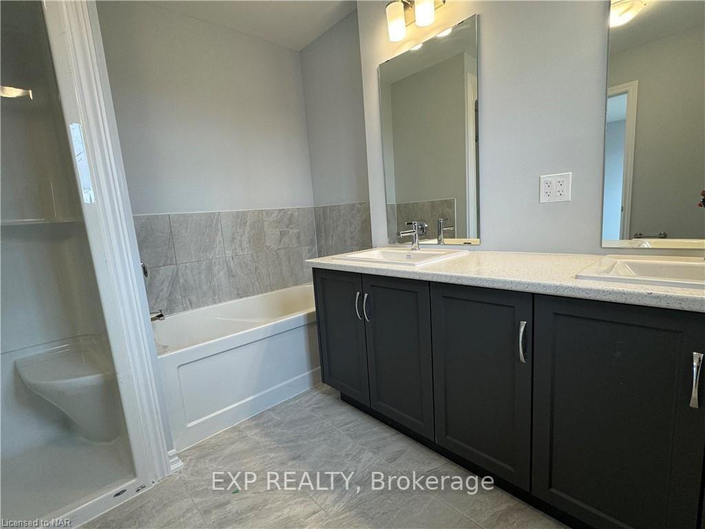 Photo 19 of Unit 49, 3 Mann Trail, Welland, N. Welland — HOMEH